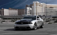 Ford Mustang    -
